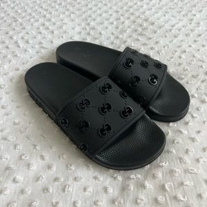 Gucci Slides